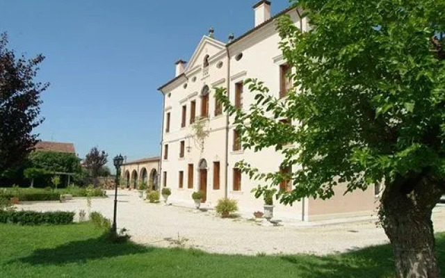 Villa Bongiovanni