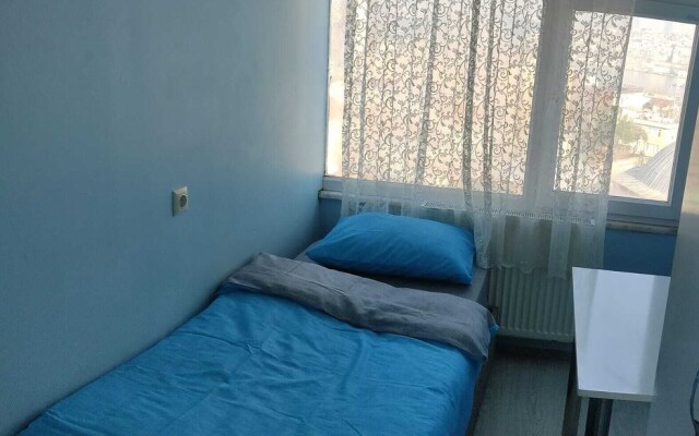 Golden Halich Hostel