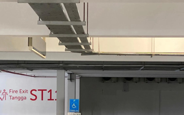 Isix Seaview 2R2B at Timurbay Pantai Balok Kuantan Pahang