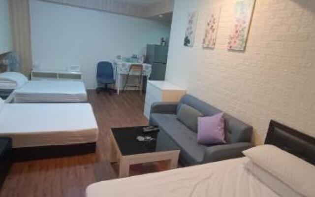 Easy Stay Ximen Guest House