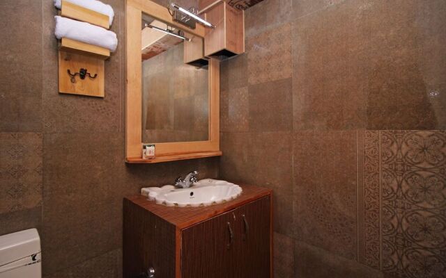 OYO 8986 Lake City Nainital