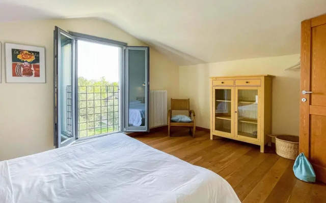 Belvilla by Oyo Amazing Apartment With Garden
