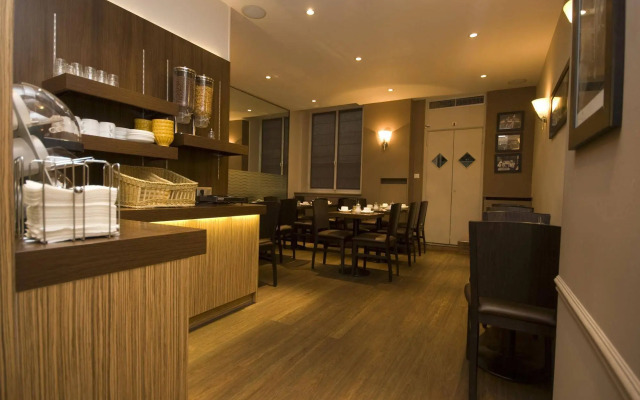 Hotel Victor Masse