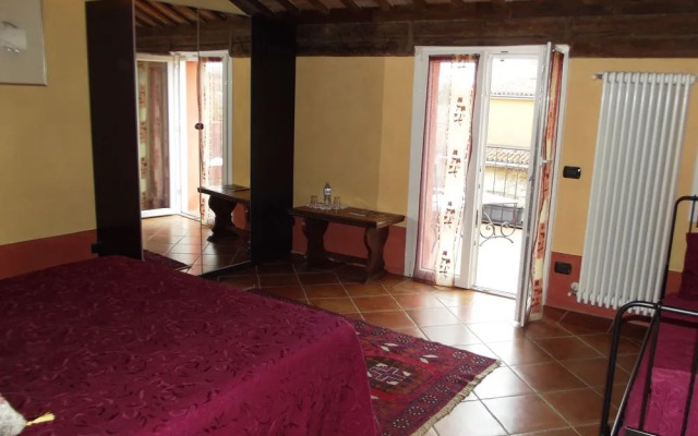 Il Mascherone Bed  Breakfast