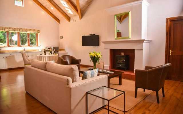 Karen Country Lodge and Conference Centre