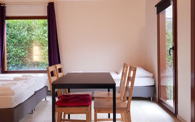 Tolstov-Hotels Beautiful Villa with Big Garden