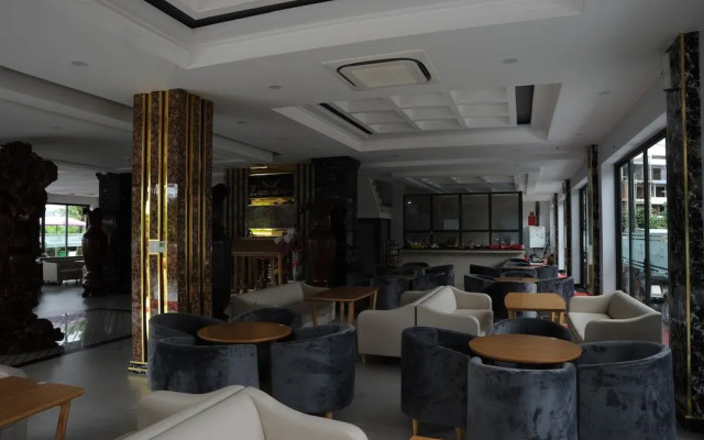 Zhotel