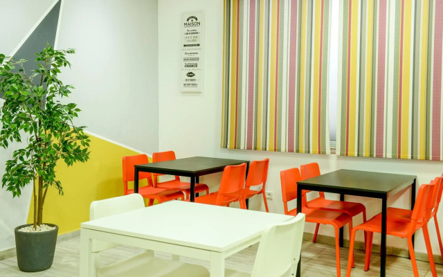 Manzil Hotel