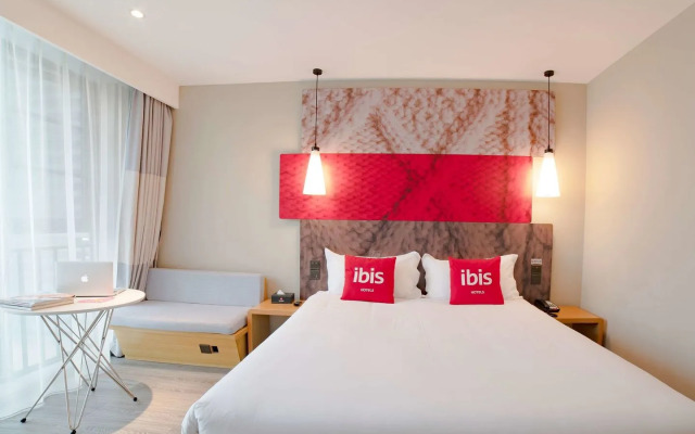ibis Chengdu SM Square