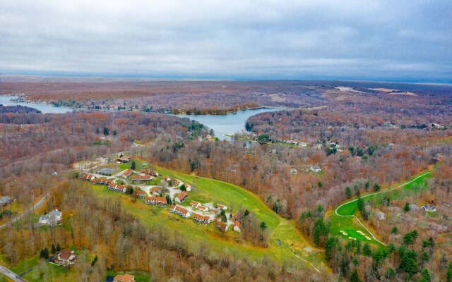 Crown Resorts at Wolf Run