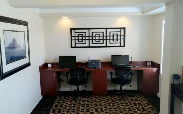 Lompoc Valley Inn & Suites