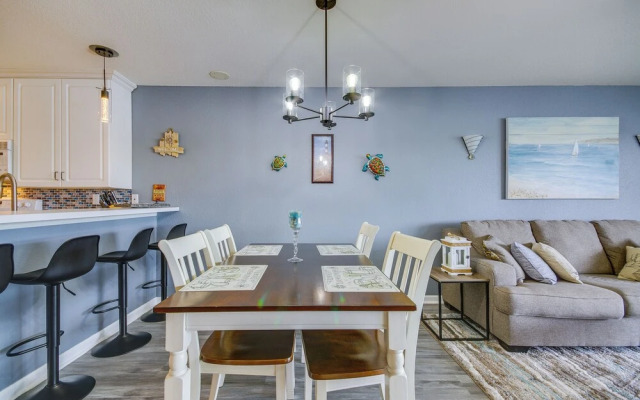 Pool + Dock Access: Osage Beach Retreat!