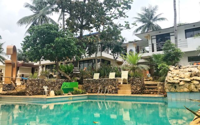 Hotel G Beach Resort and Restobar