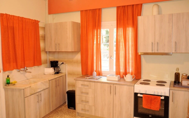 Spacious Apartment in Athens