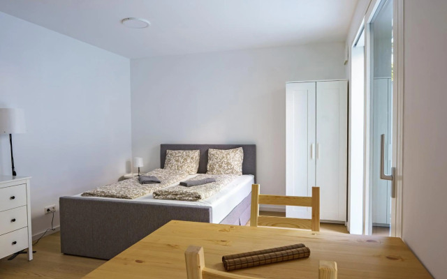 Vienna Living Apartments - Breitenseer Straße