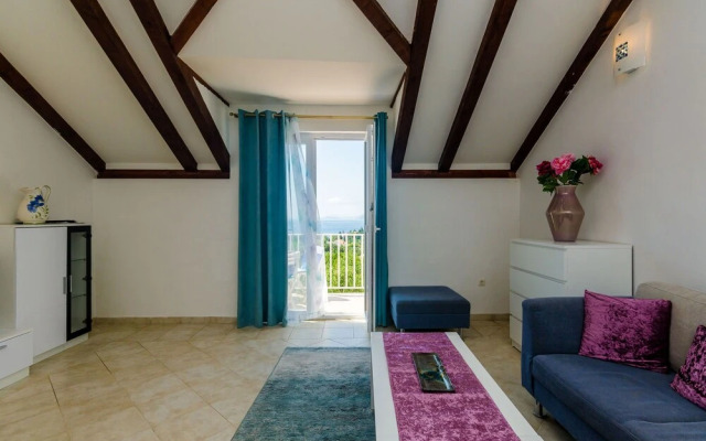 Apartment Alba