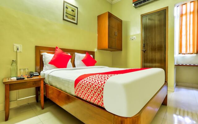 OYO 4494 Amrita Inn