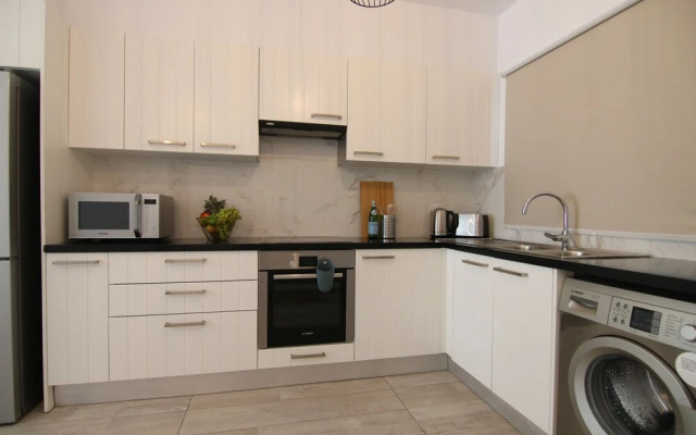 Phaedrus Living: Seaside Luxury Flat Limnaria 152