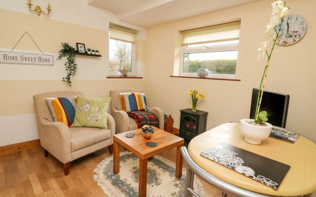 Blaenywawr Annexe