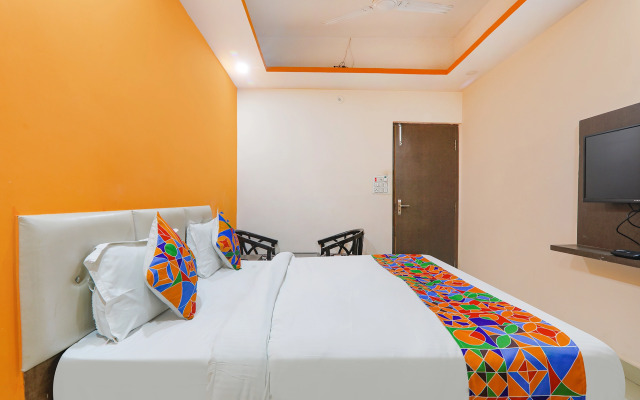 Fabhotel Vinayaka