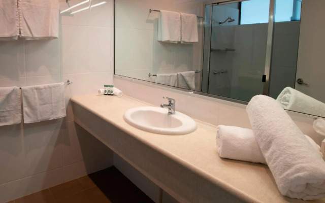 Nightelier Mission Beach