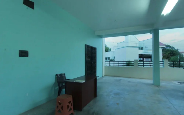 OYO 18456 Anugraha Vasantham