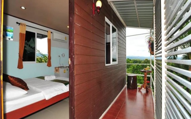 Phuka Mountain View Resort & Andresbar