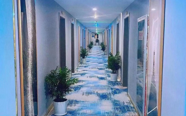 Thunder Fire E-Sports hotel