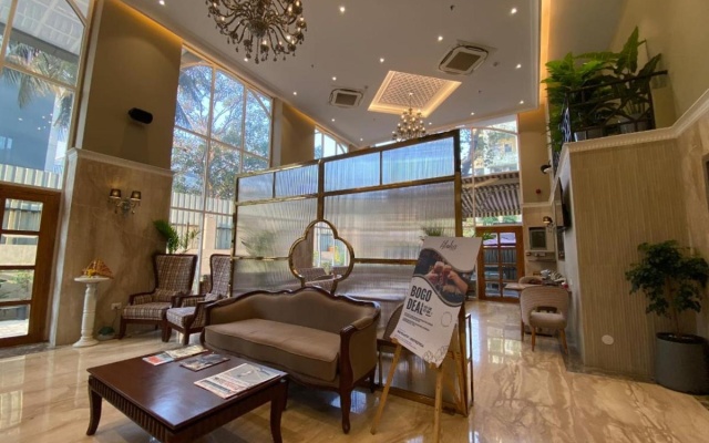 Hotel Mumbai House Mindspace Malad
