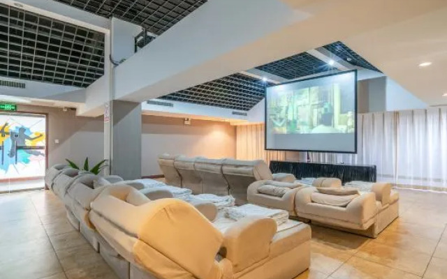 Zhengzhou Xiangdiwan Hotel (Zhengzhou West High Speed Railway Station Store)