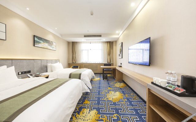 Saint Met Hotel (Zhengzhou Convention and Exhibition Center)