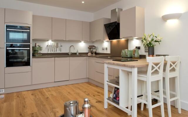 2 Bedroom City Centre Apartment