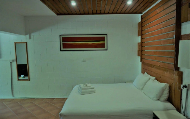 Gosford Inn Motel