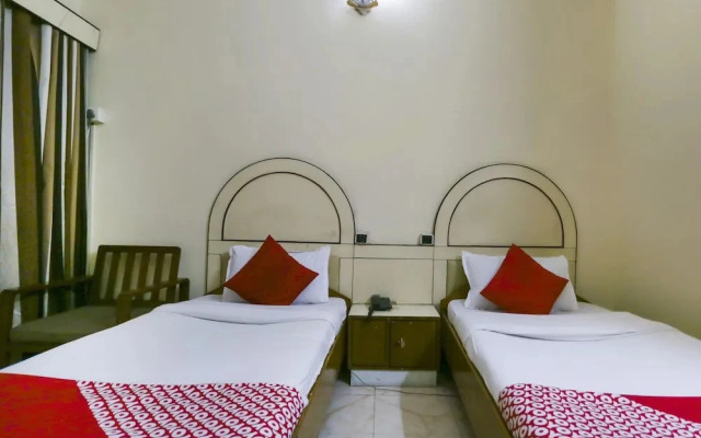 Hotel Rajmahal Inn By OYO Rooms