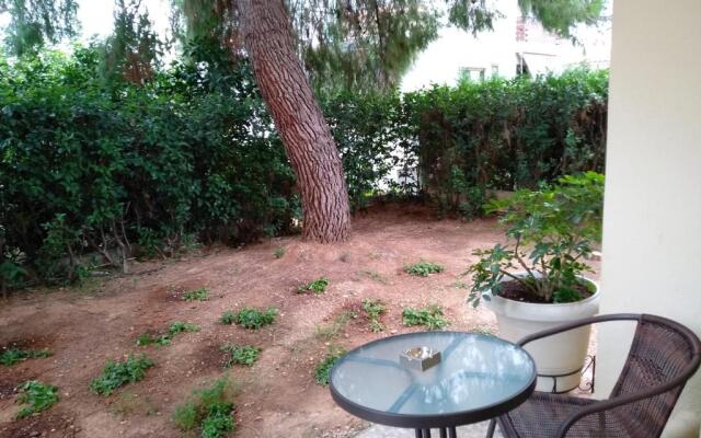 Amazing Apartment Pallini - Near Airport & Metro