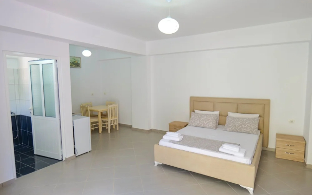 Vila Chris - Apartment in Ksamil - Photo 4