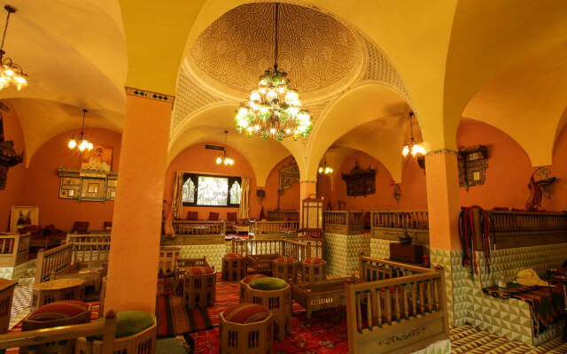 Paradis Palace