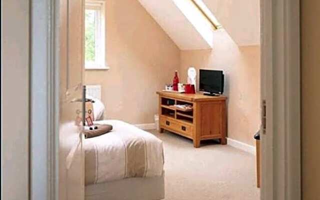 Cleeves Cottage