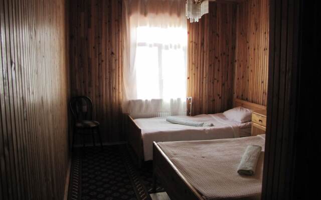 Kackar Pension