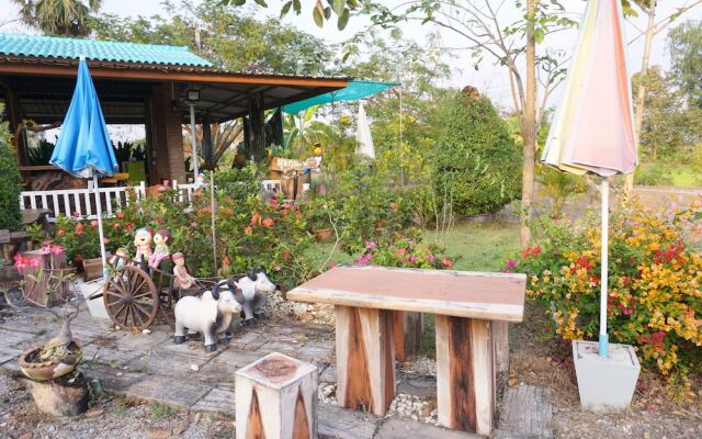 Ruenkhawhom Residence