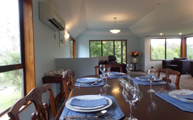 Riverstone House