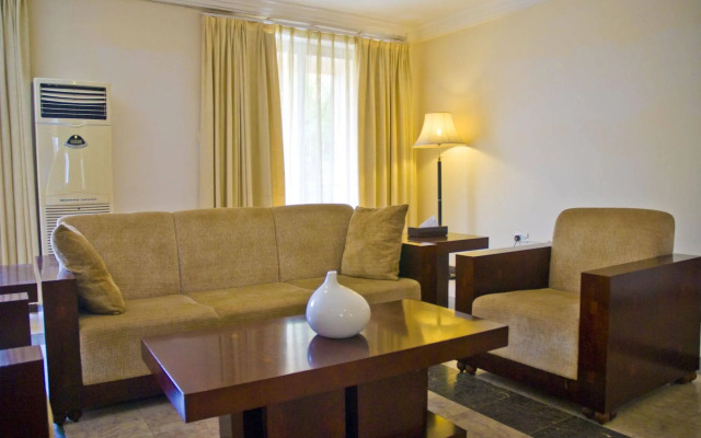 Mirage Royale Hotel
