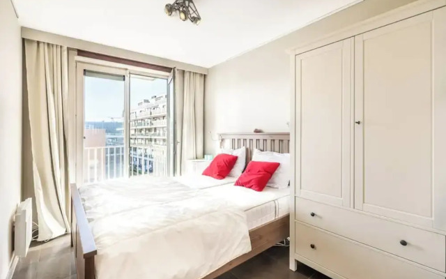 Apartment for 4 People With Parking