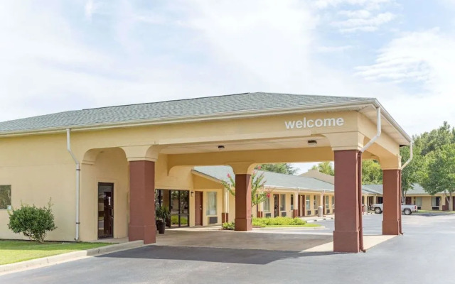 Americas Best Value Inn & Suites Sumter
