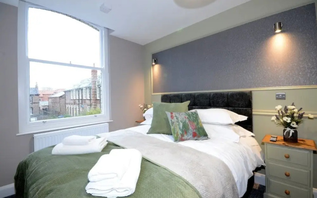 Priory Street Apartment 3