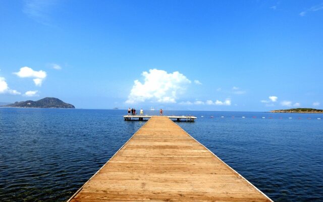 Tiana Beach Resort - All Inclusive