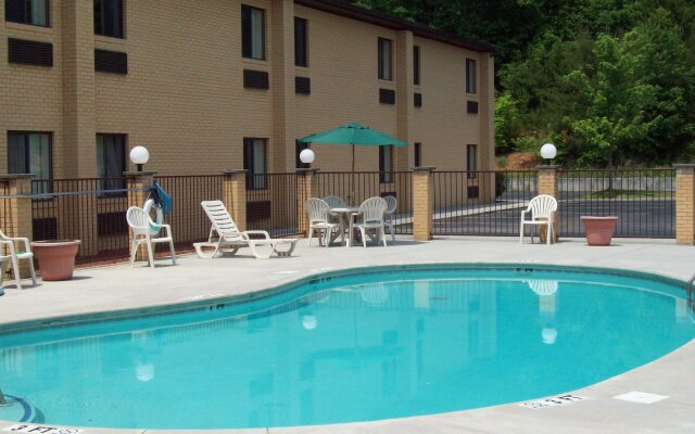 Quality Inn Clinton - Knoxville North