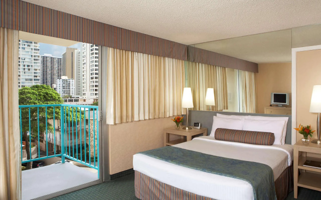 Aqua Aloha Surf Waikiki