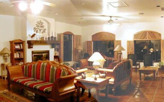 Casa de San Pedro Bed & Breakfast