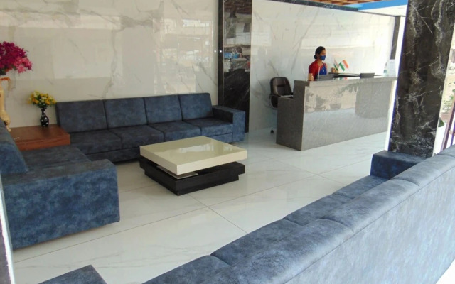 The Grand Vardhman Hotel